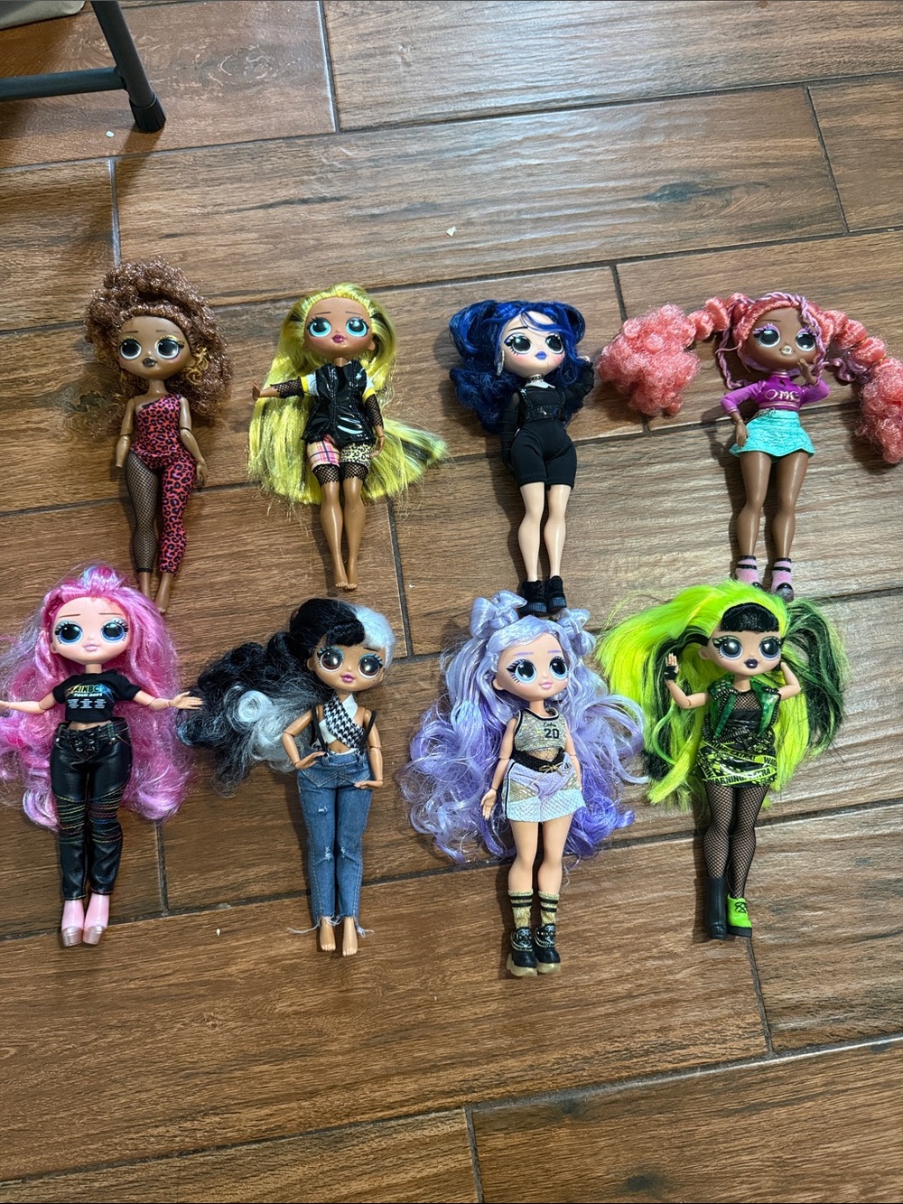8  L.O.L Fashion Dolls Set - Neon Green, Pink, Purple & More